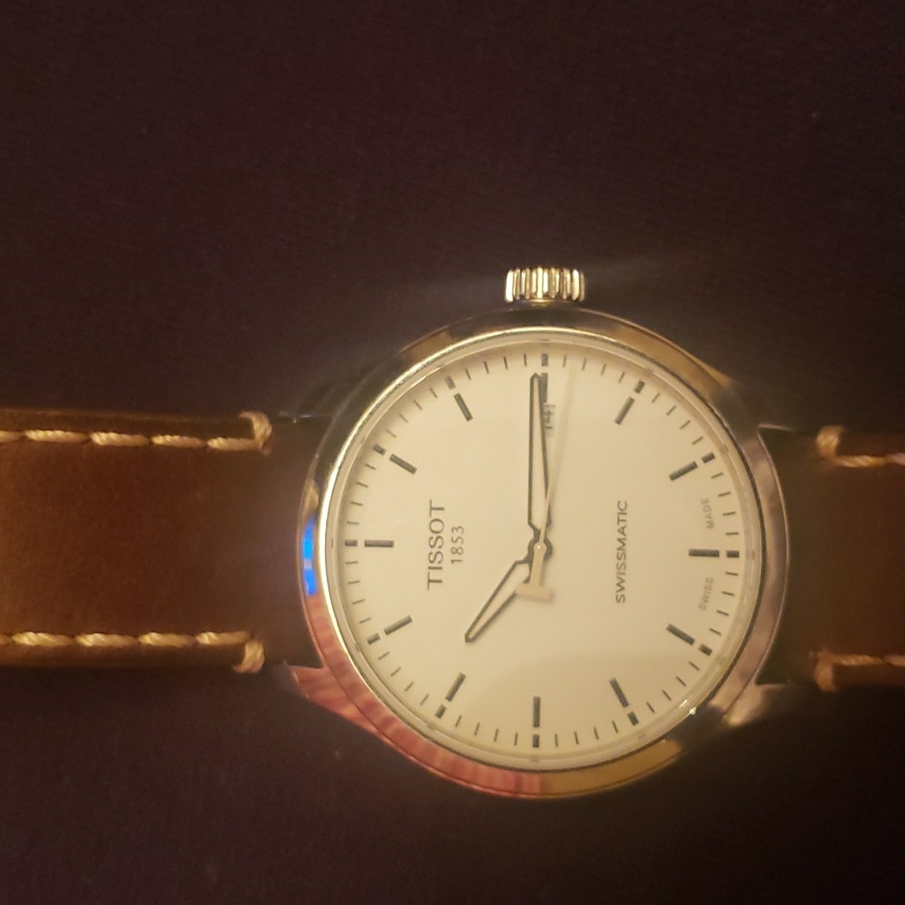 Men's Tissot Swissmatic Watch